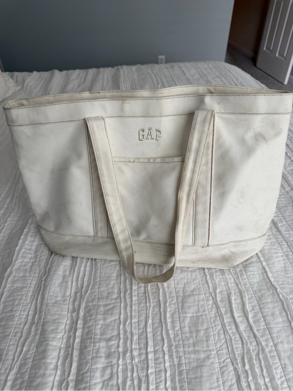 GAP Cream denim logo tote bag
